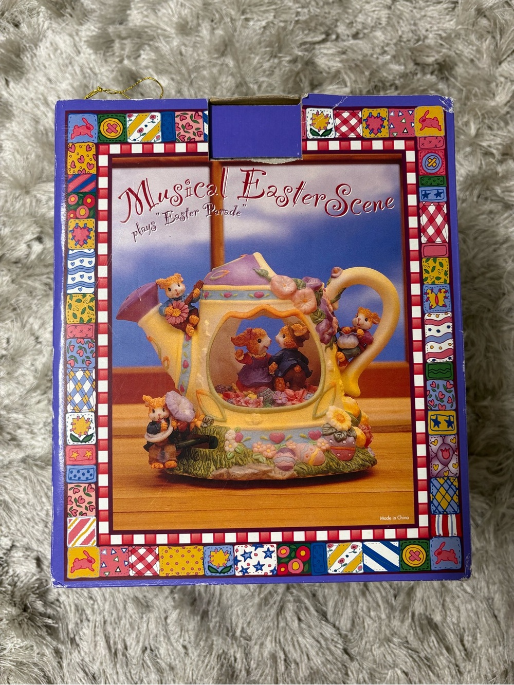 NWT Musical Easter Scene Teapot Figurine Box - Pastel Yellow & Purple